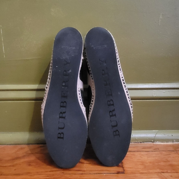 Burberry Espadrille - Picture 9 of 12